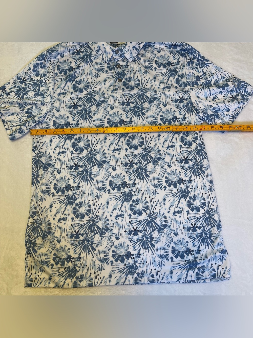 PGA Tour Men’s Large Blue and White Print Short Sleeve Polo Floral Firework - Picture 10 of 11